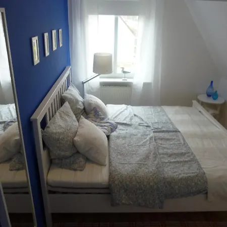 Kleine Sandburg Apartment